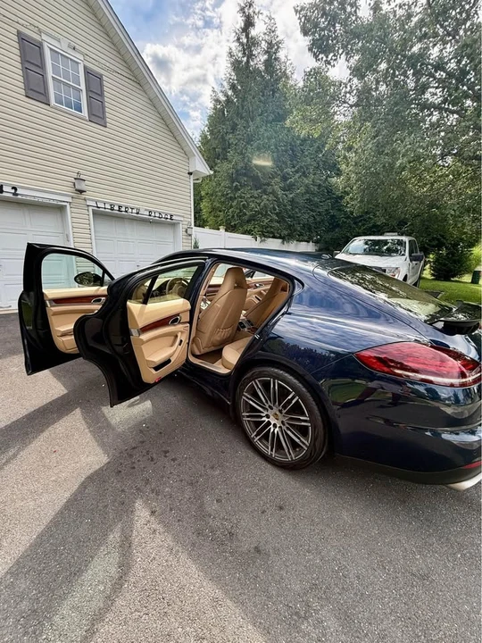 2016 Porsche 970 Panamera - Image 9 of 20