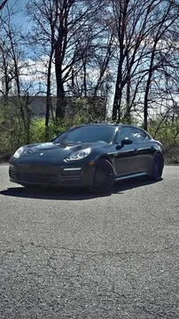 2016 Porsche Panamera 4 Sedan 4D