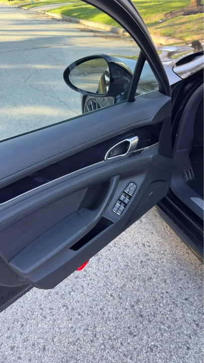 2016 Porsche 970 Panamera - Image 10 of 12