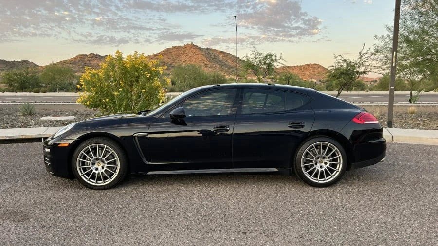 2016 Porsche 970 Panamera - Image 2 of 12