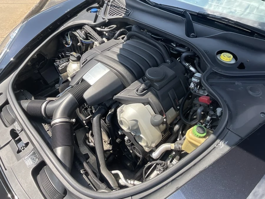 2016 Porsche 970 Panamera - Image 16 of 16