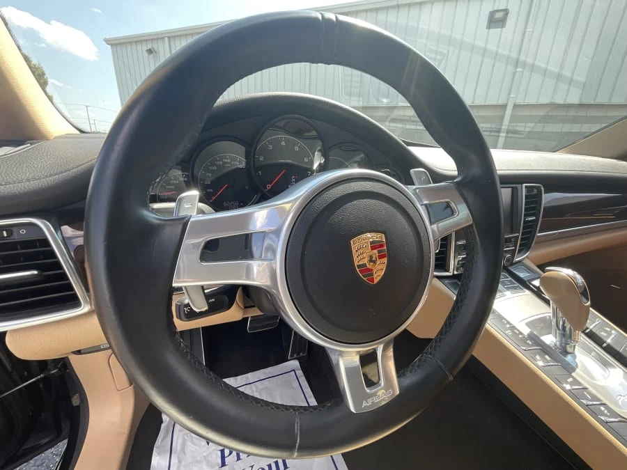 2016 Porsche 970 Panamera - Image 6 of 16