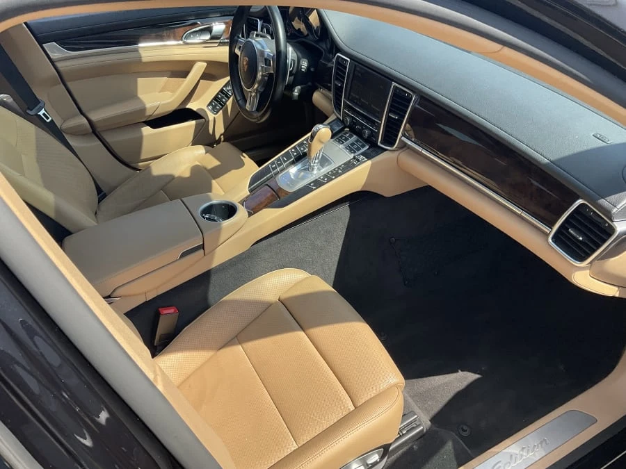 2016 Porsche 970 Panamera - Image 9 of 16