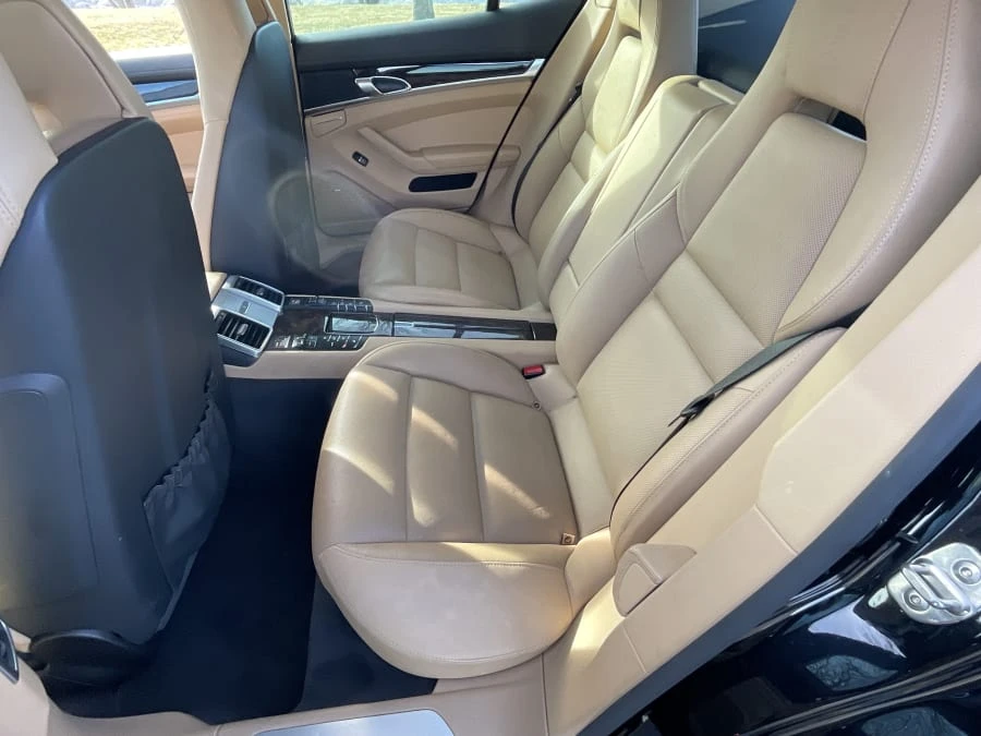 2016 Porsche 970 Panamera - Image 10 of 14