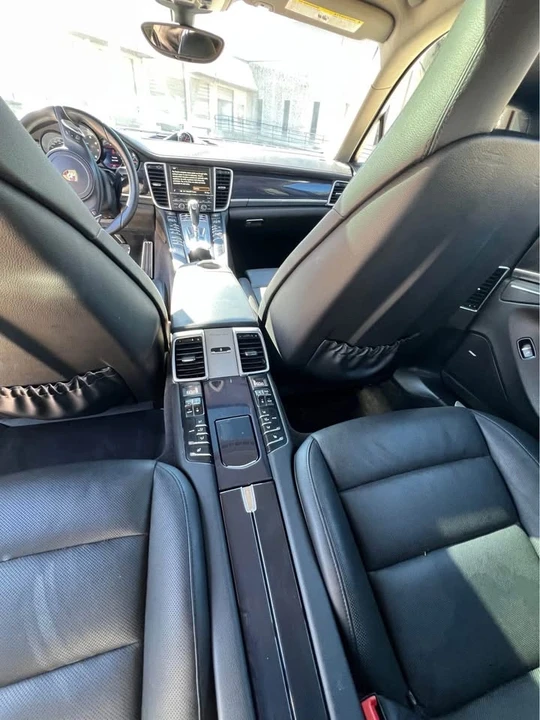 2016 Porsche 970 Panamera - Image 8 of 10