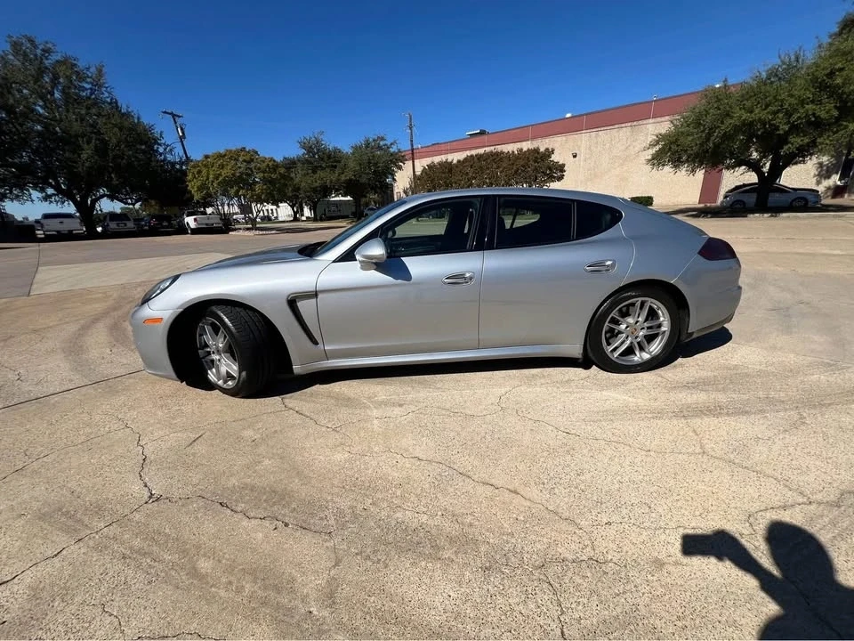 2016 Porsche 970 Panamera - Image 4 of 10