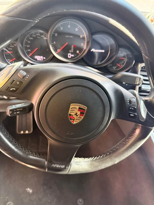 2016 Porsche 970 Panamera 4S - Image 14 of 17