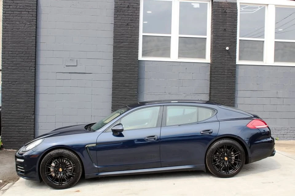2016 Porsche 970 Panamera 4S - Image 2 of 15