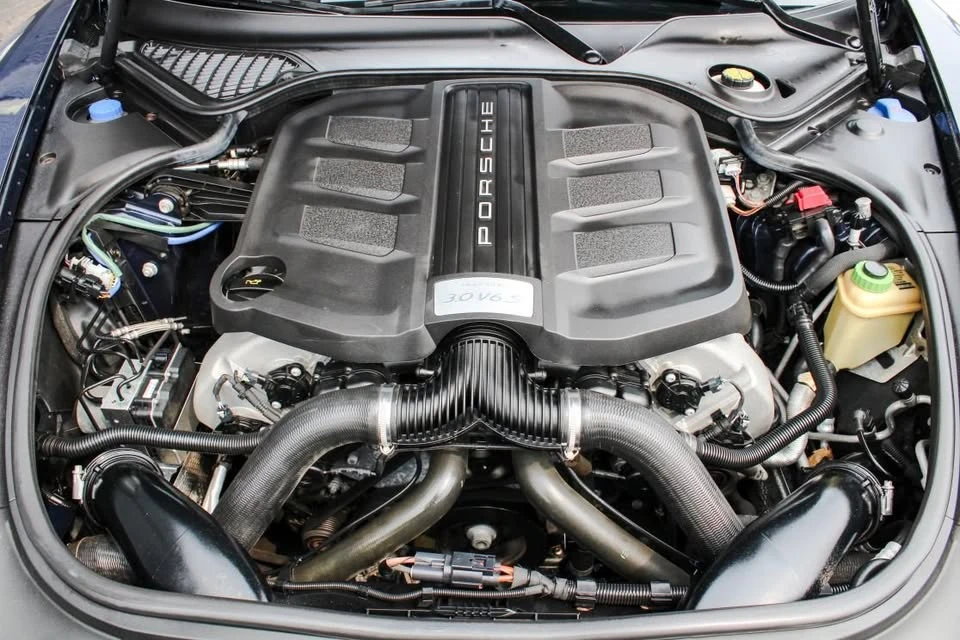 2016 Porsche 970 Panamera 4S - Image 15 of 15