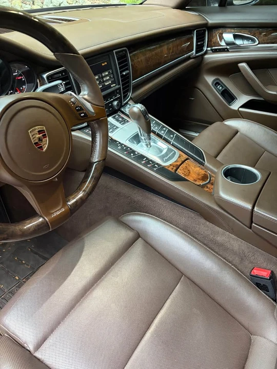 2016 Porsche 970 Panamera 4S - Image 11 of 12