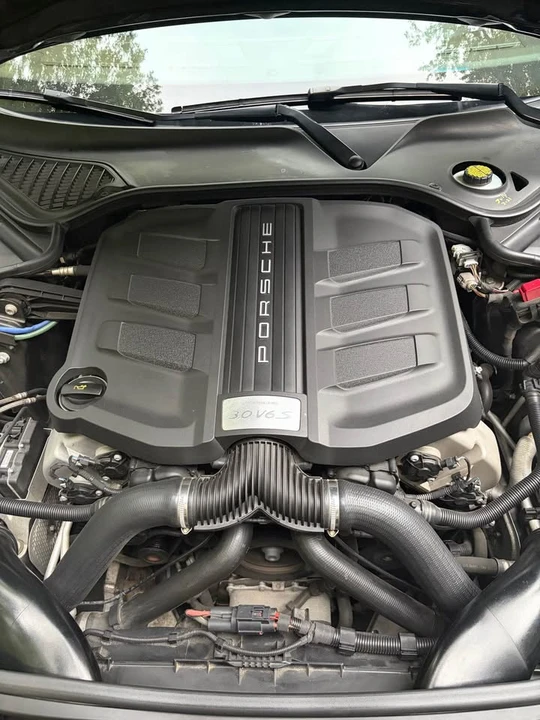 2016 Porsche 970 Panamera 4S - Image 6 of 12