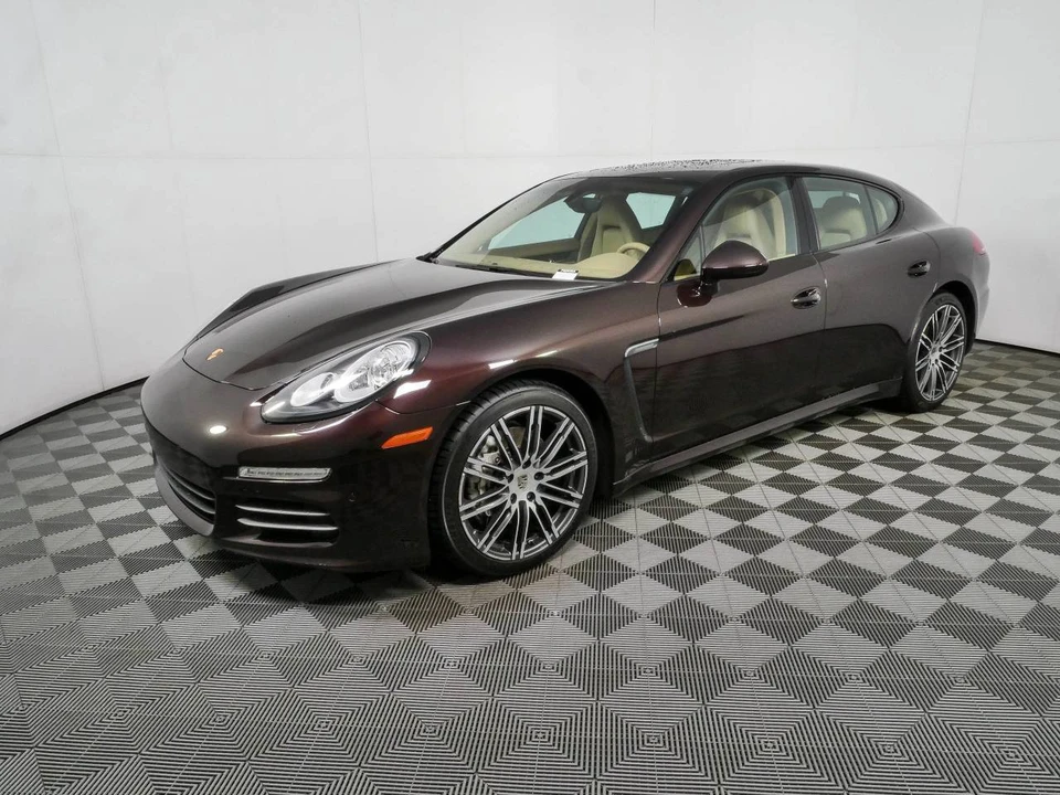 2016 Porsche 970 Panamera 4S - Image 2 of 5
