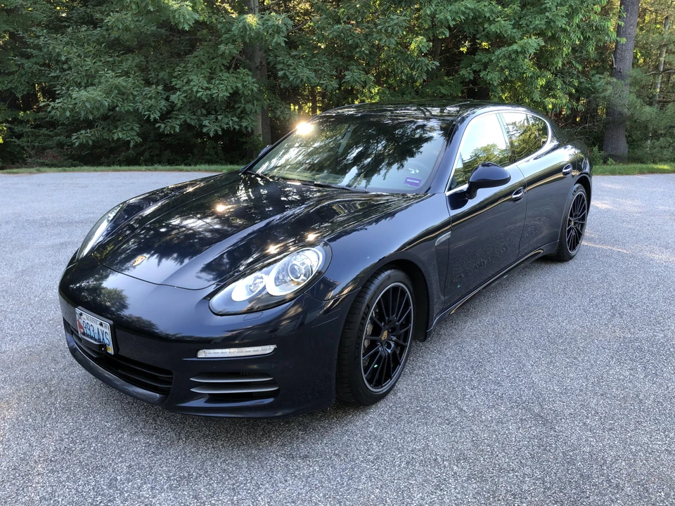 2016 Porsche 970 Panamera S - Image 10 of 31