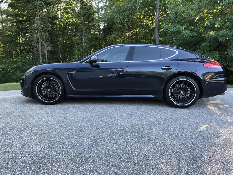 2016 Porsche 970 Panamera S - Image 15 of 31