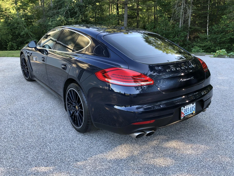 2016 Porsche 970 Panamera S - Image 16 of 31