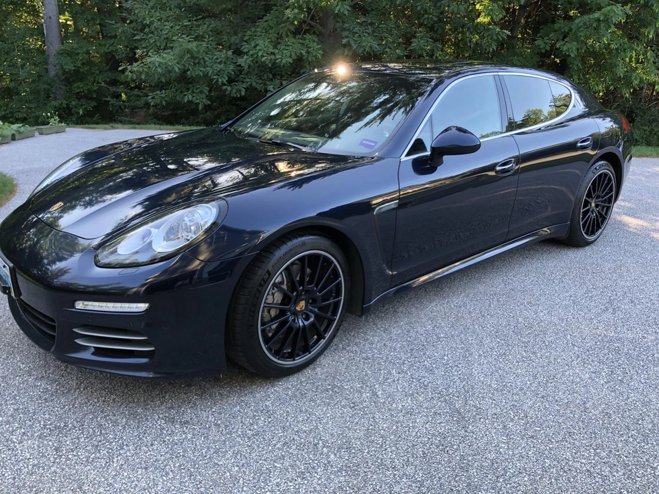 2016 Porsche 970 Panamera S - Image 11 of 31