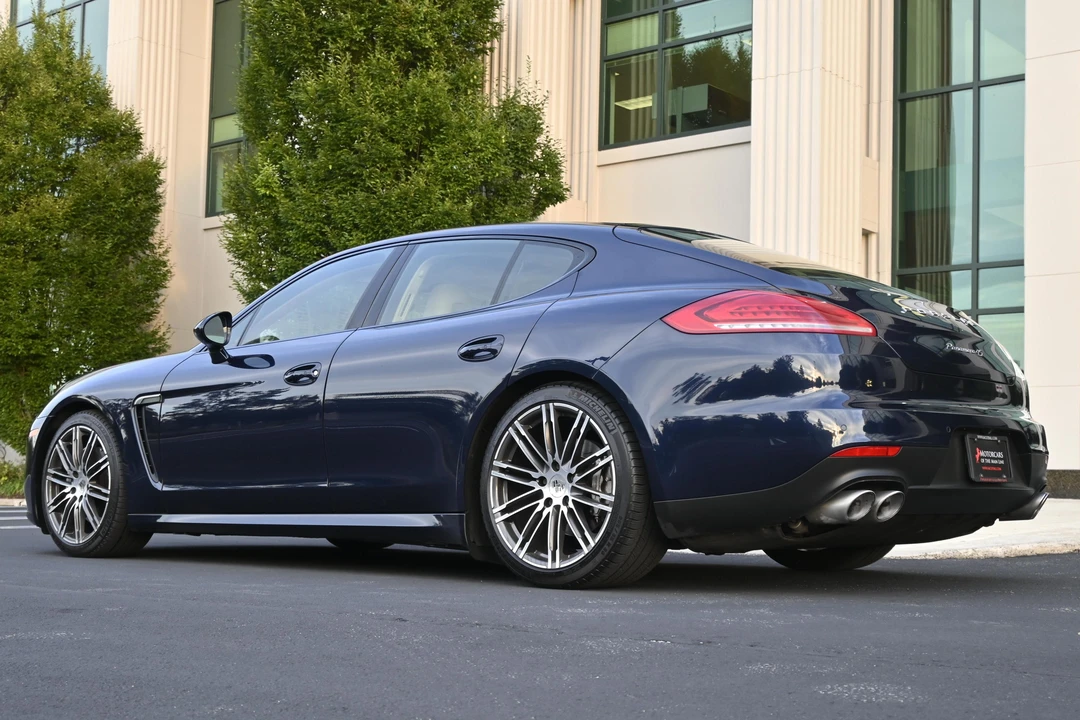 2016 Porsche 970 Panamera 4S - Image 4 of 31