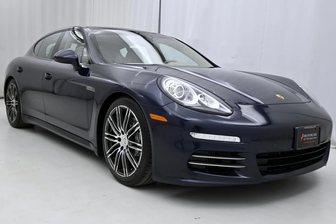 2016 Porsche 970 Panamera 4S - Image 28 of 31