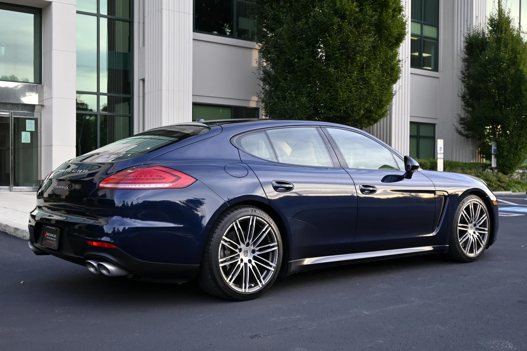 2016 Porsche 970 Panamera 4S - Image 22 of 31