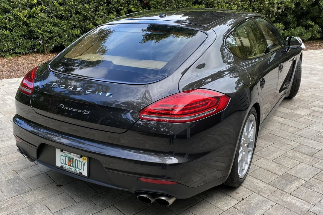 2016 Porsche 970 Panamera S - Image 4 of 31
