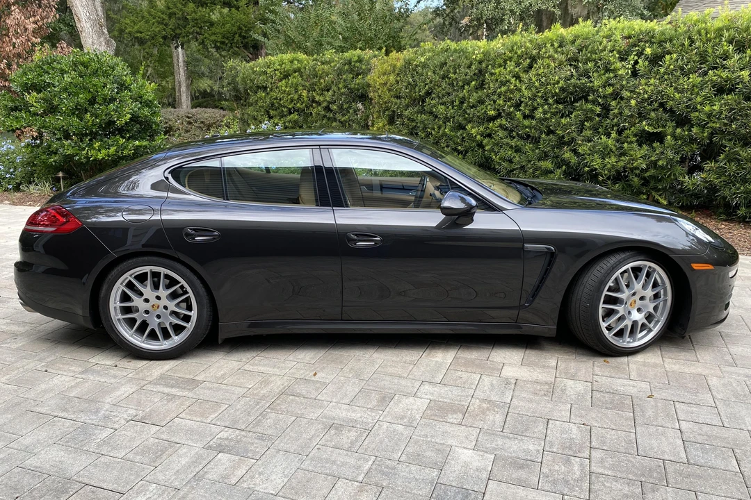 2016 Porsche 970 Panamera S - Image 3 of 31