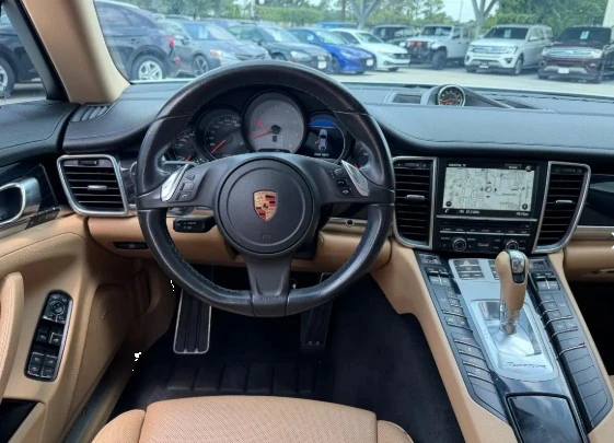 2016 Porsche 970 Panamera 4S - Image 8 of 12