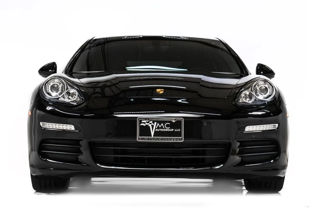 2016 Porsche 970 Panamera - Image 10 of 12