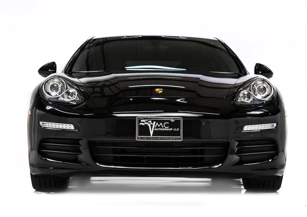 2016 Porsche 970 Panamera - Image 10 of 12