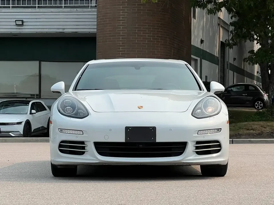 2016 Porsche 970 Panamera 4S - Image 3 of 18