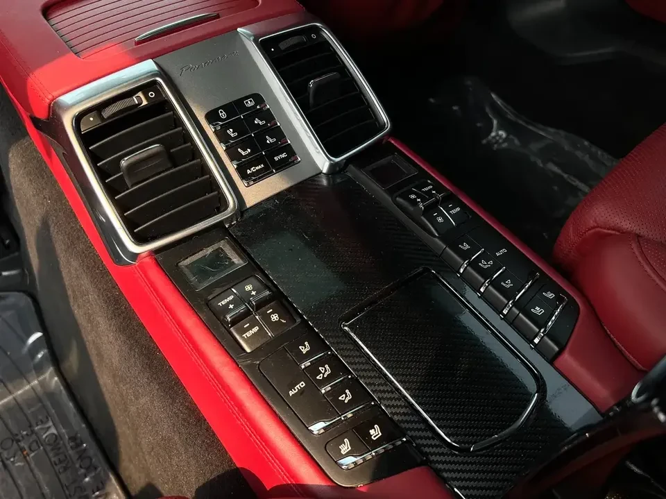 2016 Porsche 970 Panamera 4S - Image 18 of 18