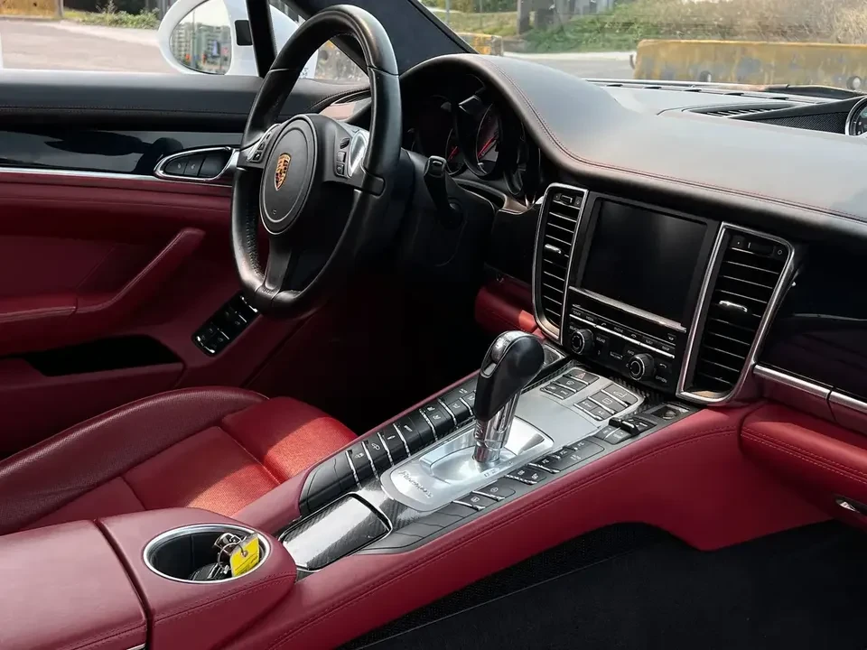 2016 Porsche 970 Panamera 4S - Image 8 of 18