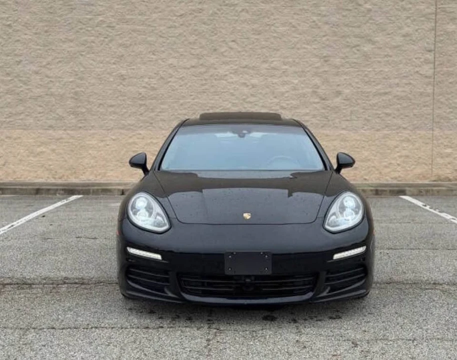 2016 Porsche 970 Panamera - Image 2 of 16