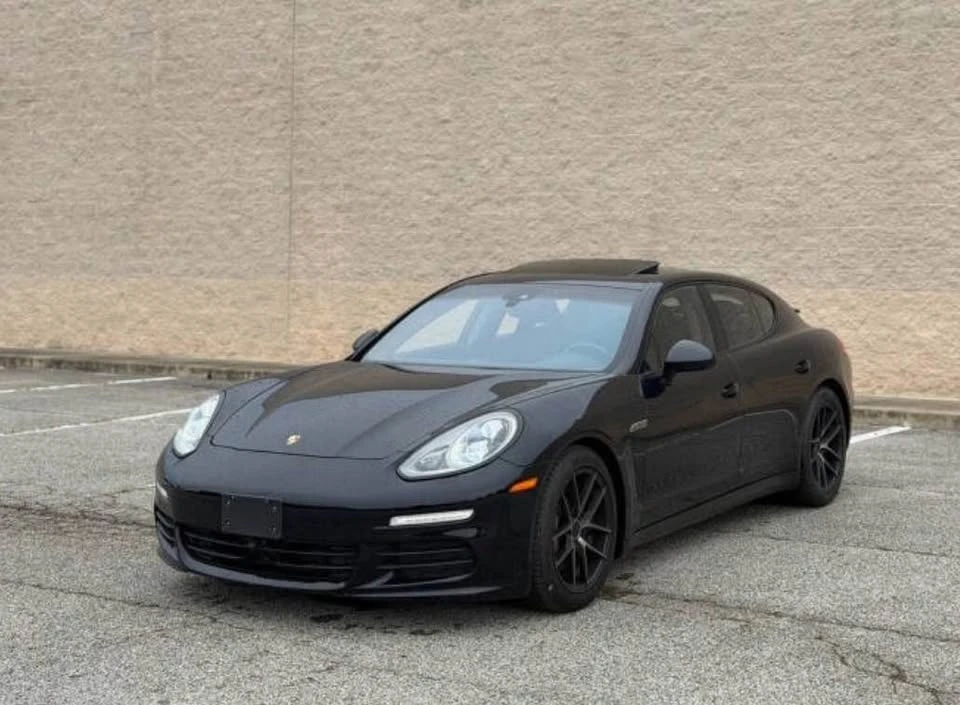 2016 Porsche 970 Panamera - Image 3 of 16