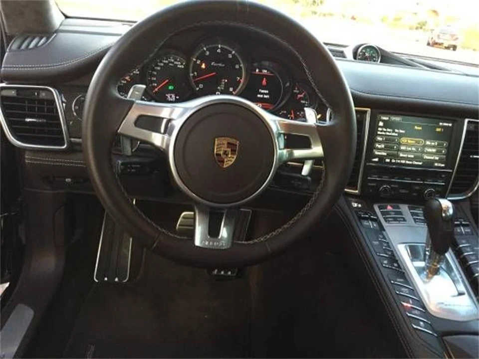 2016 Porsche Panamera - Image 5 of 15