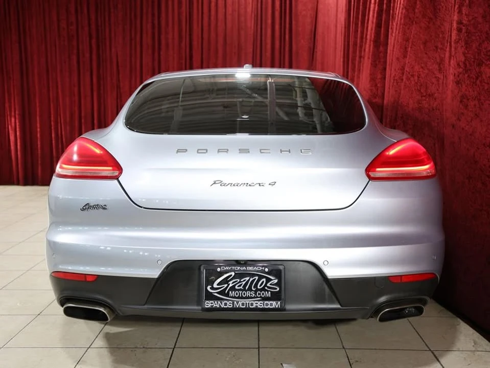 2016 Porsche 970 Panamera - Image 7 of 17