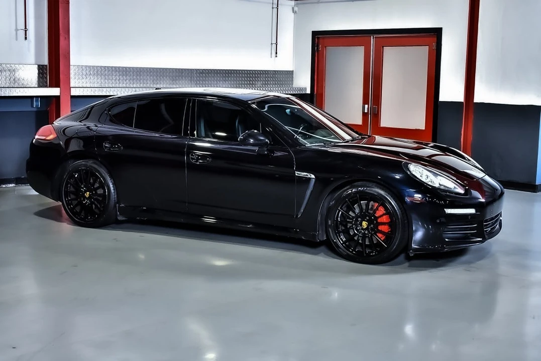 2016 Porsche 970 Panamera - Image 7 of 31