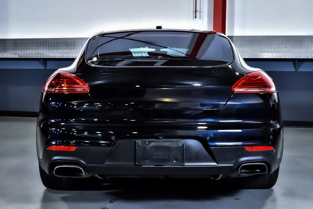 2016 Porsche 970 Panamera - Image 14 of 31