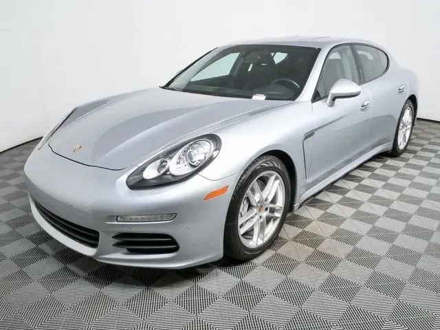 2016 Porsche 970 Panamera - Image 5 of 5