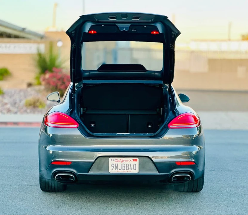 2016 Porsche 970 Panamera - Image 7 of 20