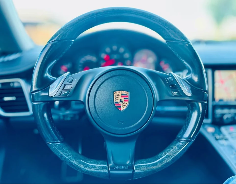 2016 Porsche 970 Panamera - Image 8 of 20
