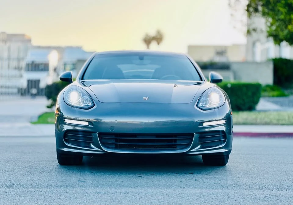 2016 Porsche 970 Panamera - Image 2 of 20