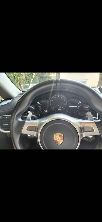 2016 Porsche 970 Panamera - Image 4 of 10