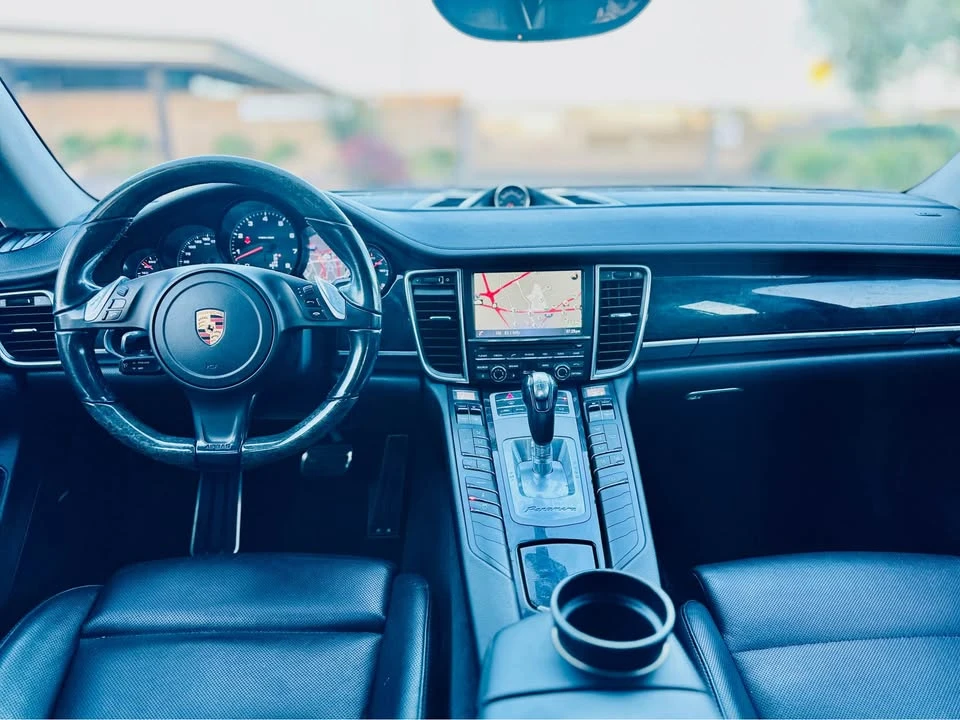 2016 Porsche 970 Panamera - Image 18 of 20