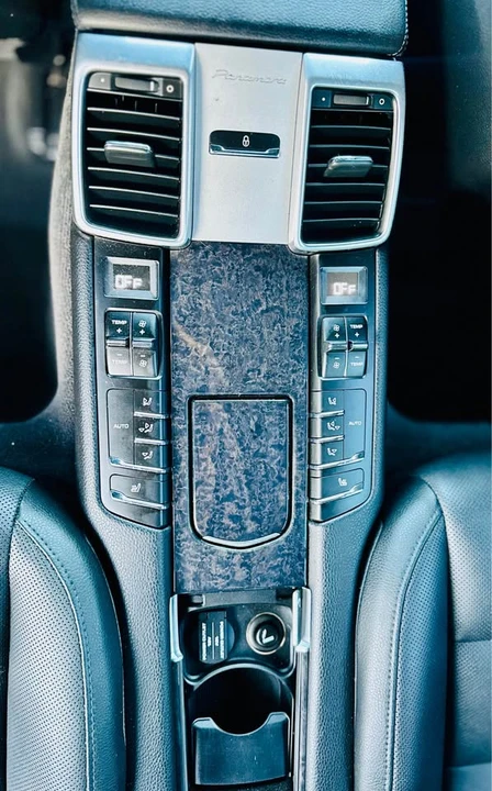 2016 Porsche 970 Panamera - Image 13 of 20
