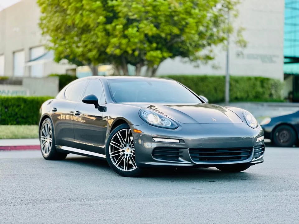 2016 Porsche 970 Panamera - Image 2 of 20