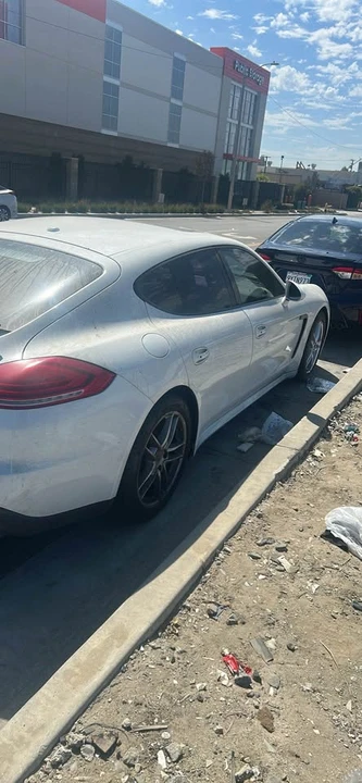 2016 Porsche 970 Panamera - Image 2 of 5