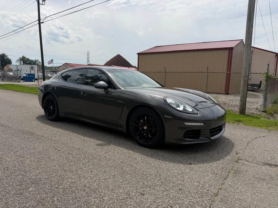 2016 Porsche 970 Panamera - Image 2 of 11
