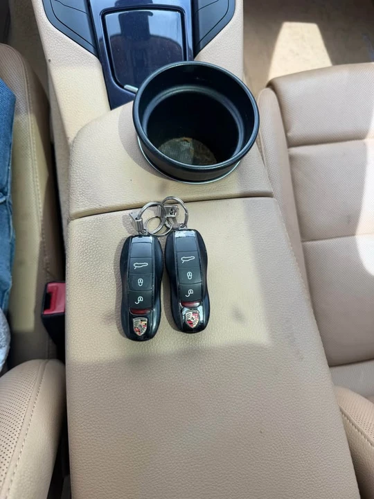2016 Porsche 970 Panamera - Image 11 of 11