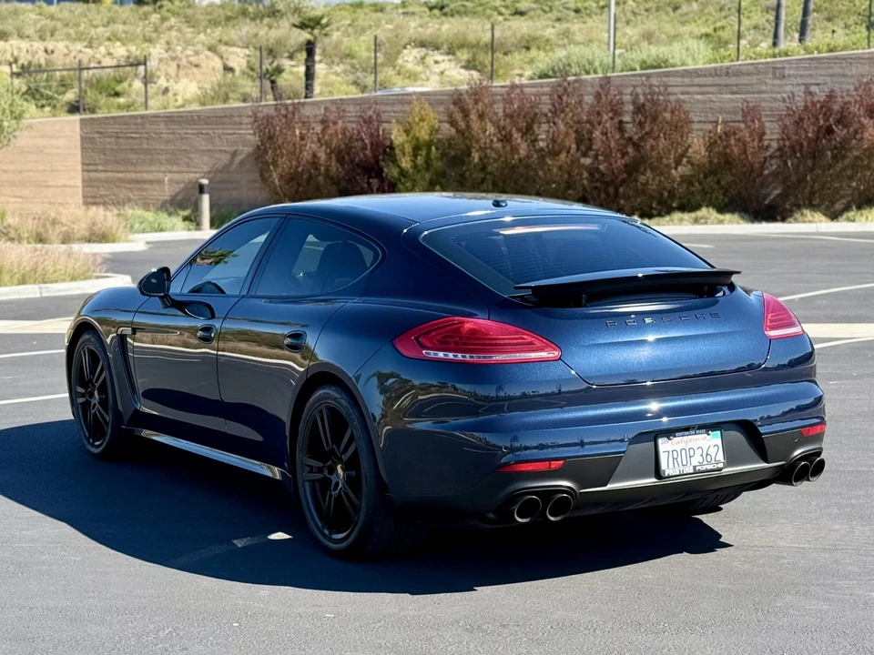 2016 Porsche 970 Panamera - Image 23 of 31