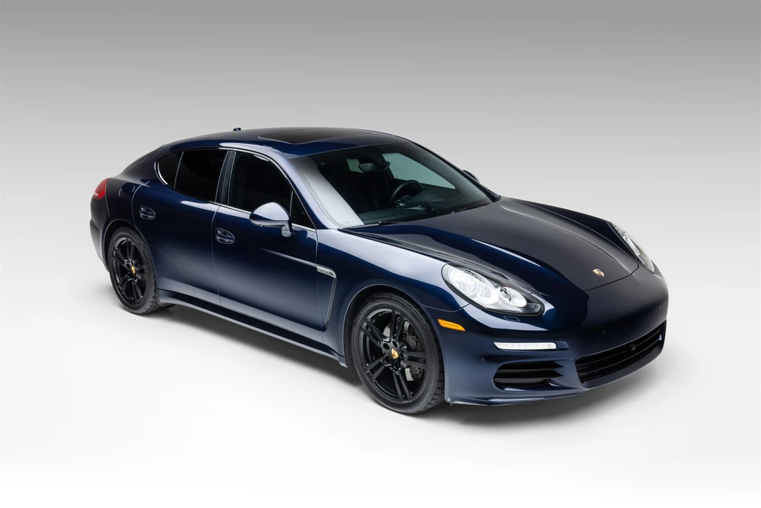 2016 Porsche 970 Panamera - Image 8 of 31